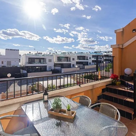 Martho Dehesa de Campoamor (Orihuela Costa)